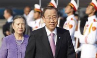លោក Ban Ki-moon និងលោកជំទាវអញ្ជើញមកបំពេញទស្សនកិច្ចនៅវៀតណាម