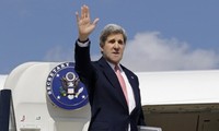 រដ្ឋមន្ត្រីការបរទេសអាមេរិកលោក John Kerry អញ្ចើញទៅបំពេញទស្សនកិច្ចនៅវៀតណាម
