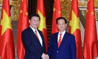 នាយករដ្ឋមន្ត្រី Nguyen Tan Dung ជួបសន្ទនាជាមួយអគ្គលេខាបក្សនិងជា ប្រធានរដ្ឋចិនលោក Xi Jinping