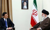 ប្រធានរដ្ឋលោក Truong Tan Sangជួបសម្តែងការគួរសមមេដឹកនាំកំពូលអ៊ីរ៉ង់ Ali Khamenei