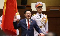 Pimpinan Parlemen Berbagai Negara Ucapkan Selamat kepada Ketua Majelis Nasional Vuong Dinh Hue