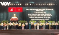 Kota Ho Chi Minh Puji Kelompok Kerja Pendukung Pencegahan dan Pengendalian COVID-19