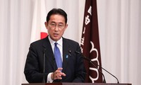 Perdana Menteri Jepang yang Baru Mengadakan Pembicaraan Telepon dengan Presiden Rusia untuk Dorong Hubungan Bilateral