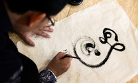 Seni Kaligrafi - Keindahan Budaya Tradisional Vietnam