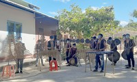 ​Desa Dak-Yo: Sebuah Titik Cerah untuk Lestarikan dan Promosikan Musik Tradisional Provinsi Kon Tum