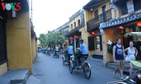  越南日益成为外国游客的选择