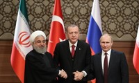 伊朗、俄罗斯和土耳其计划就叙利亚问题举行首脑会议