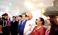 印度总统科温德访问岘港和广南的活动