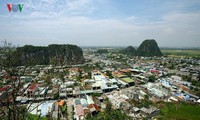 五行山——旅游城市岘港的象征