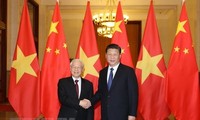 越南和中国领导人互致贺电