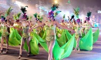 Carnival Ha Long 2012 opens on the evening of May 1