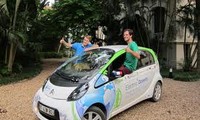 First electric car journey around the globe arrives in Vietnam