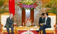 PM Nguyen Tan Dung receives Brazilian Foreign Minister 