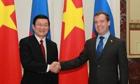 VietNamese President and Russian Prime Minister meet