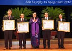 Son La province honors contributions to Vietnam-Laos ties