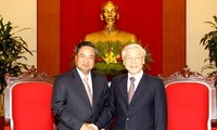 Party leader Trong receives Laotian Party’s Organization Committee delegation