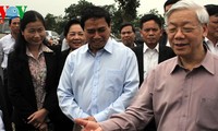 Party leader Nguyen Phu Trong works with Vinacomin 