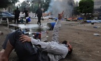 525 people killed in clashes across Egypt