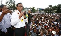Cambodia opposition keeps up pressure with rally