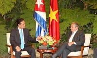 Vietnam, Cuba issue joint communiqué 