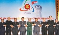 Vietnam strengthens defense ties with the US, India