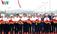 Prime Minister Nguyen Tan Dung joins the inauguration ceremony of Noi Bai-Lao Cai Highway