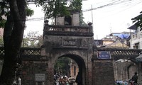 Hanoi gates