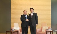 PM Shinzo Abe: Vietnam plays important role in Japan’s external policies
