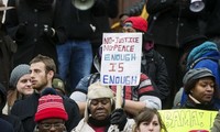 Ferguson demonstration sees calm 