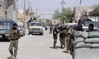 Iraqi security forces break IS stranglehold 