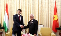 Hungarian President Ader Janos visits Ho Chi Minh city