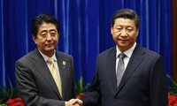 Japan, China hold government meeting