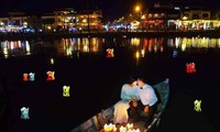 Hoi An Ancient Town: Day and Night