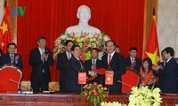Vietnam, China sign security and national defense cooperative documents