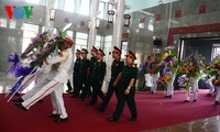 Funeral service held for pilots who died on training 