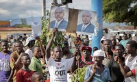 Burundian President urges coup investigation 