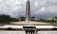 Cuba’s Vice President receives delegation of US senators