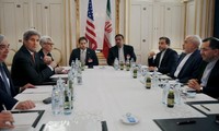 Iran nuclear negotiations extended