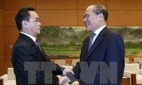 Vietnam, Laos agree to further bilateral ties