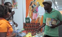 Vietnam attends int’l trade fair in Mozambique