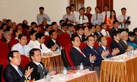 PM Nguyen Tan Dung: VNA’s press work provides social guidance