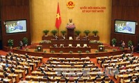 Hanoi voters hail government report on socio-economic performance