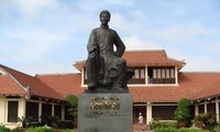 Nguyen Du’s 250th birthday marked in Hanoi
