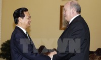 PM Nguyen Tan Durng receives Cuban Minister of Foreign Trade and Investment