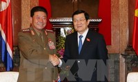 President Truong Tan Sang welcomes DPRK defense leader 