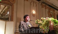 Vietnamese writer receives ASEAN literature award