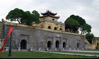Large-scale architectural traces discovered at Thang Long citadel 
