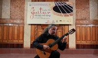 Famous Italian guitarist to perform with VNAM artists