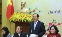 The government holds the first press conference in 2016