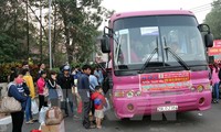 Hanoi offers free travel service for workers to visit home during Tet
